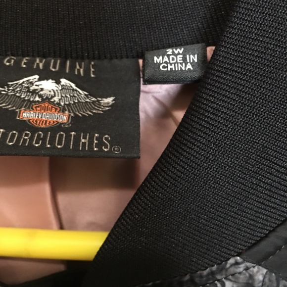 Harley Davidson Womens Size 2W Allover Print Skull Bomber Jacket 97121-20VW - Picture 3 of 7